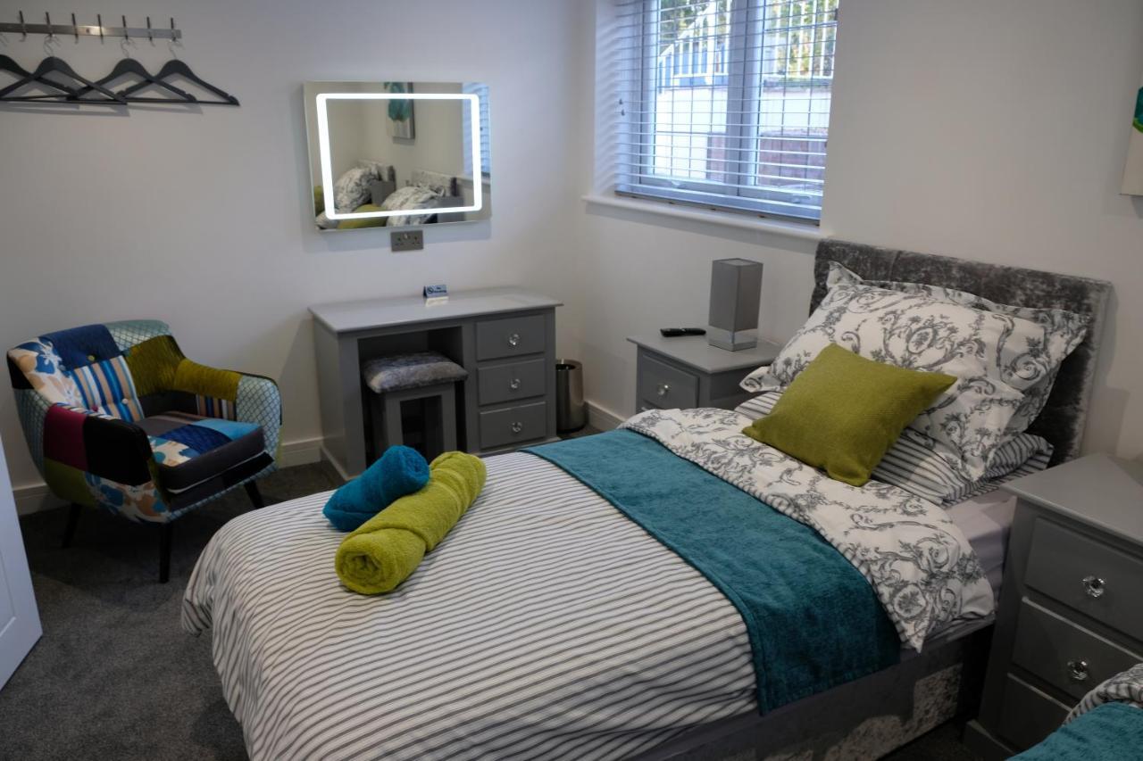 Rosemary House Brs Airport Accommodation Winford Buitenkant foto