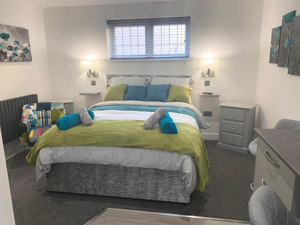 Rosemary House Brs Airport Accommodation Winford Buitenkant foto
