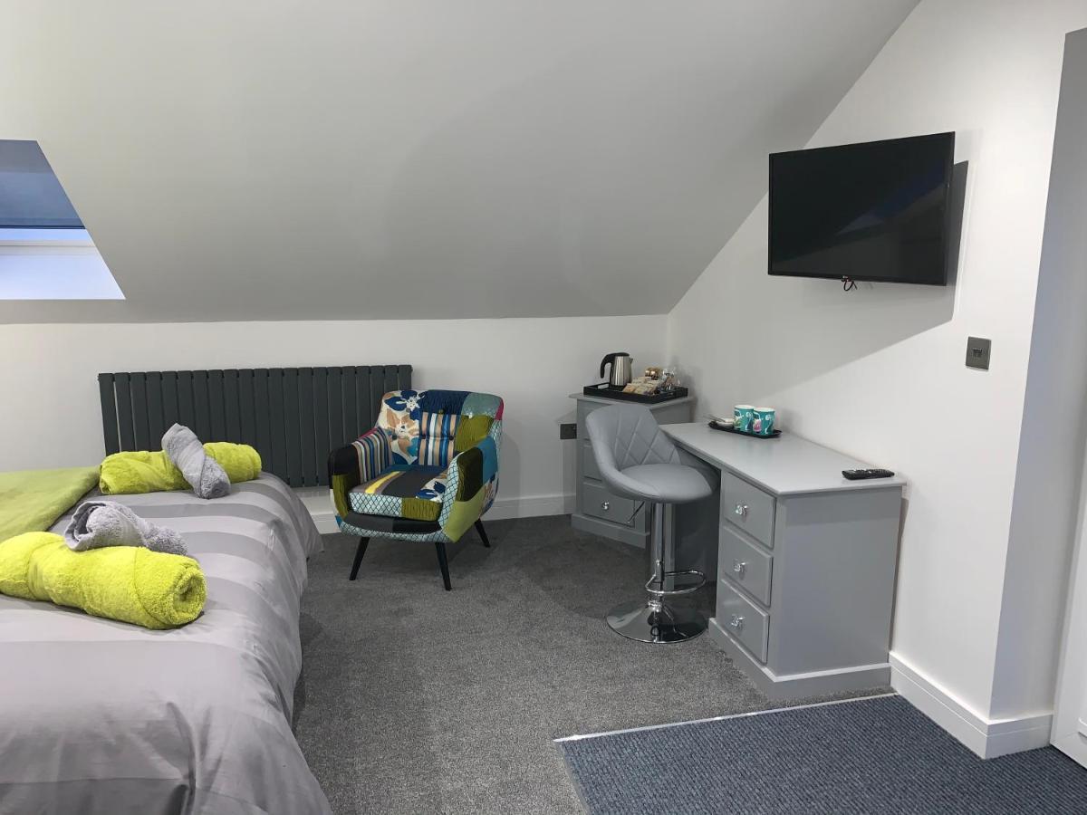 Rosemary House Brs Airport Accommodation Winford Buitenkant foto